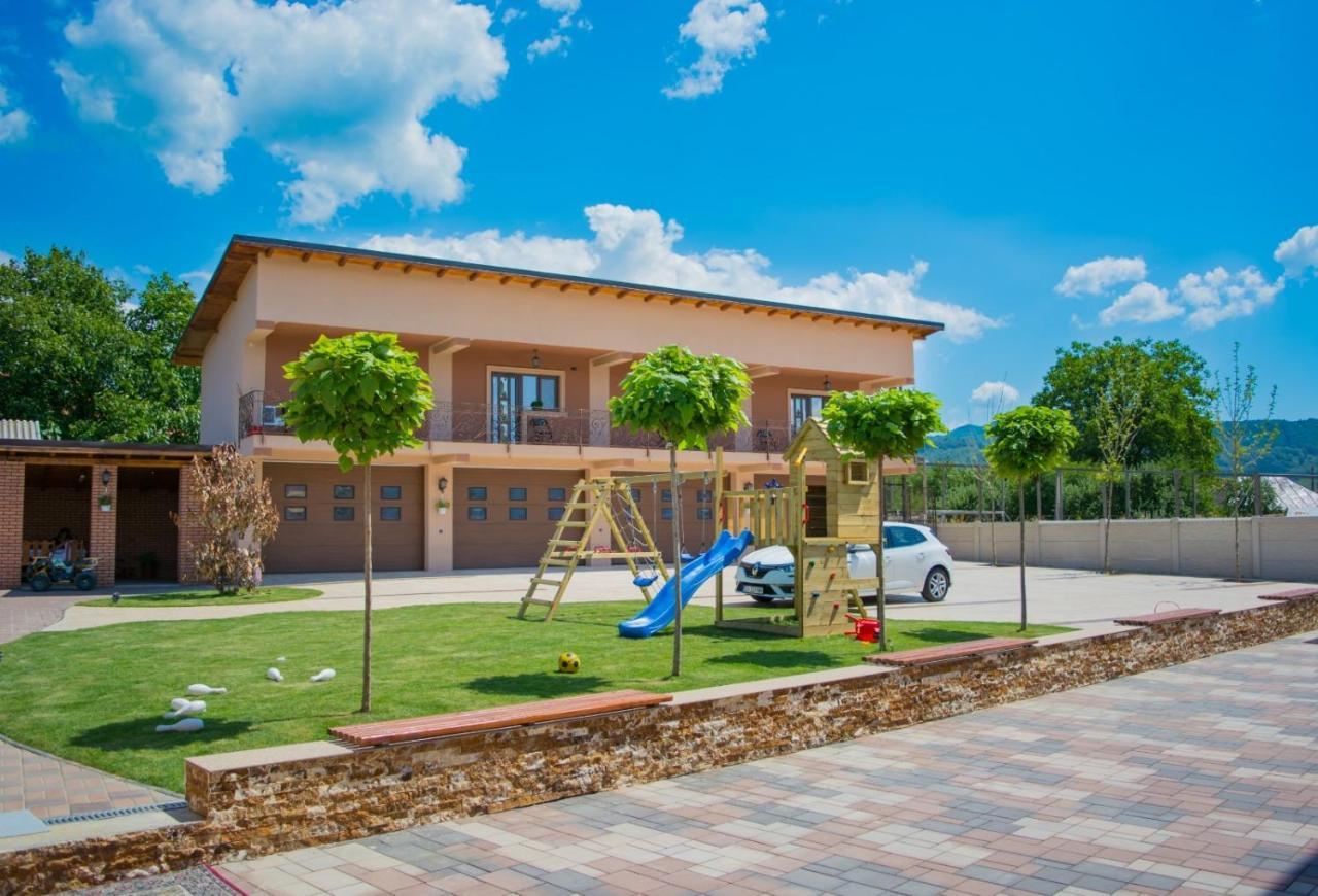 Bed and Breakfast Casa Erk Călimăneşti Exteriér fotografie